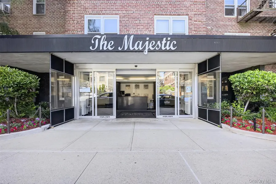 110-20 71st Ave #420, Forest Hills, NY 11375
