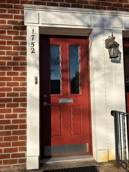 17-52 166th #4-193, Whitestone, NY 11357