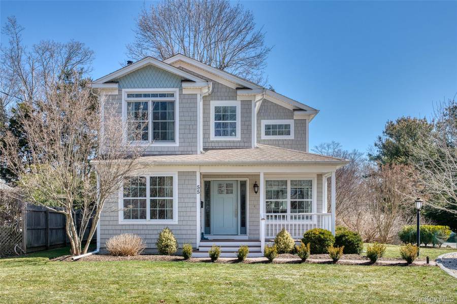 55 Brown ST, Greenport, NY 11944