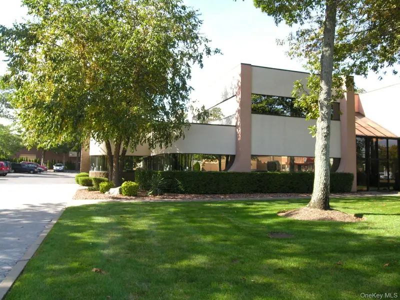 22 Southern BLVD #111, Nesconset, NY 11767