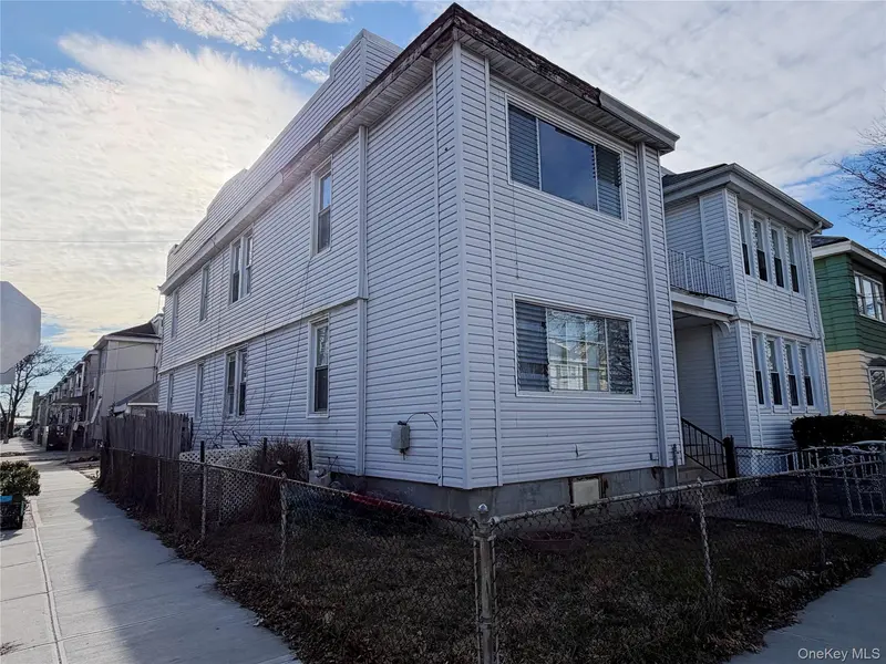 11220 111th AVE, South Ozone Park, NY 11420