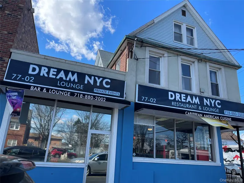 77-02 164th ST, Fresh Meadows, NY 11366