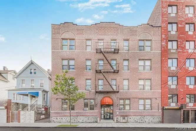 724 E 216 ST #2C, Bronx, NY 10467