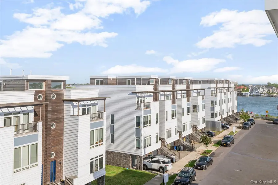 162 Beach 5th ST, Far Rockaway, NY 11691