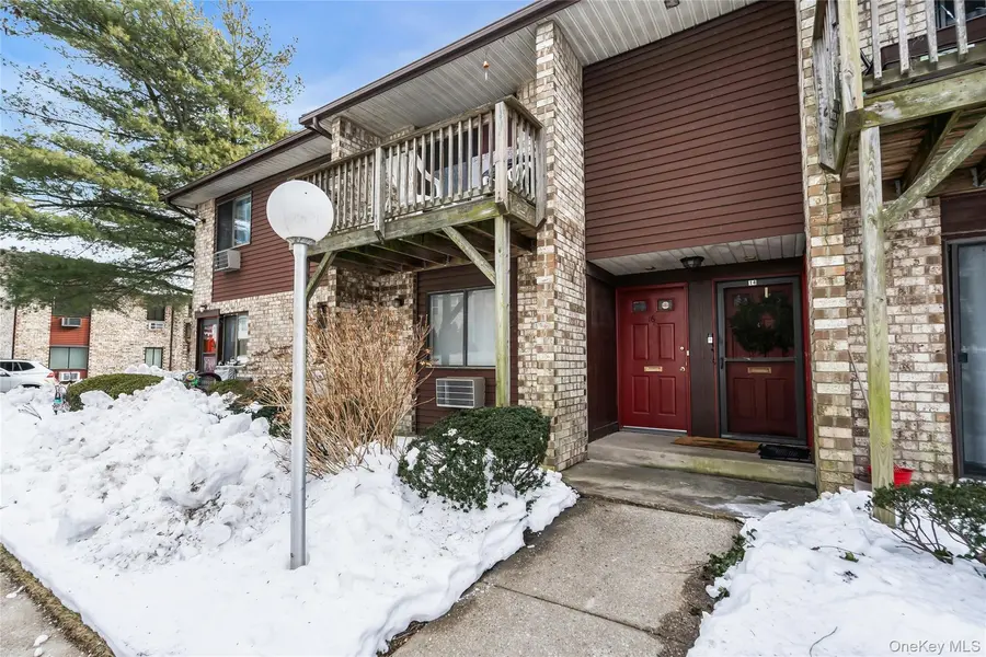 263 River AVE #16AU, Patchogue, NY 11772