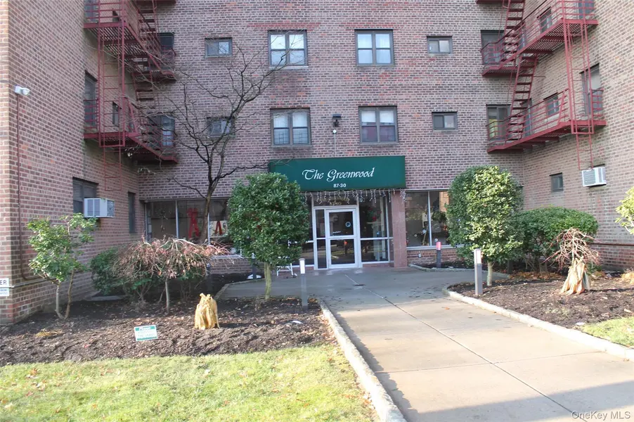 87-30 204th ST #B-56, Hollis, NY 11423