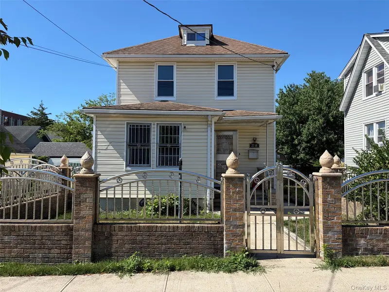 21706 131st AVE, Springfield Gardens, NY 11413