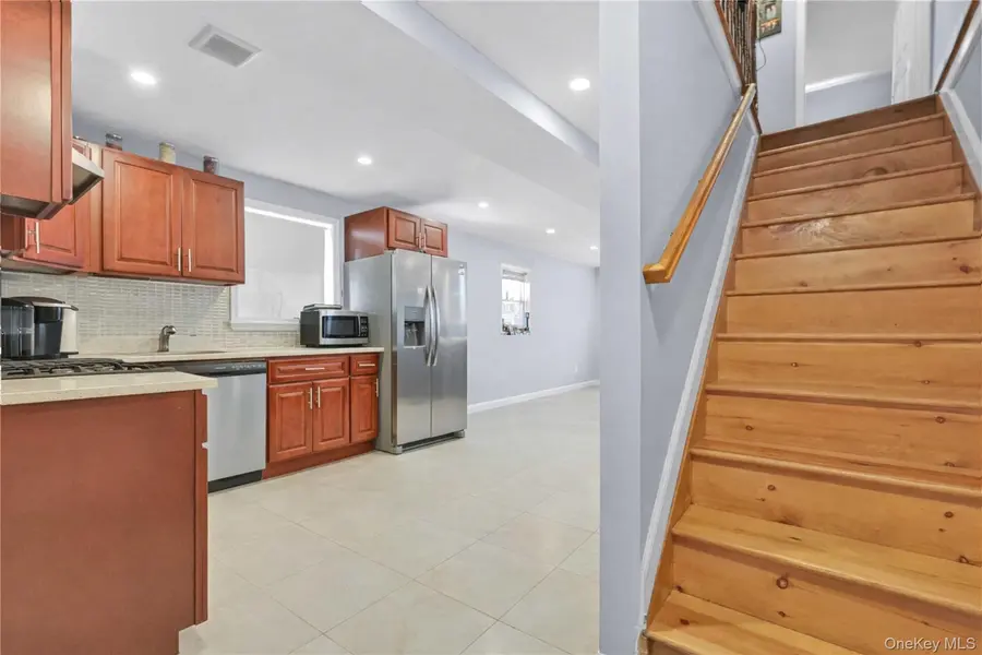 99-71 164th AVE, Howard Beach, NY 11414