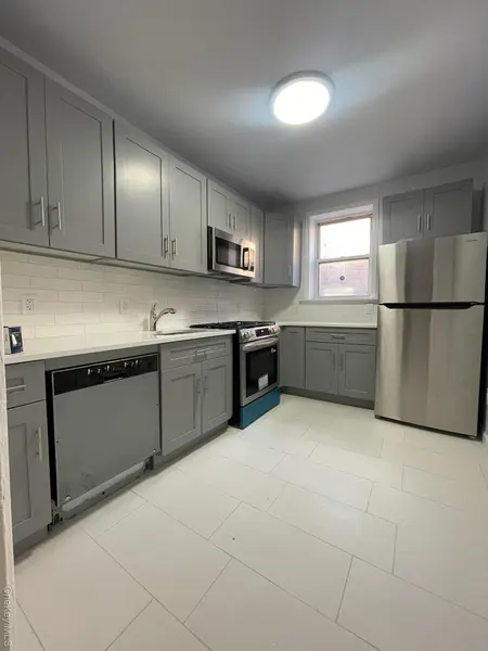 660 Hemlock ST, Brooklyn, NY 11208