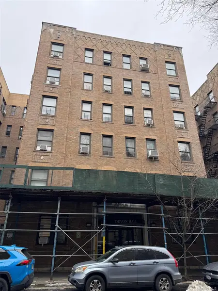 2156 Cruger AVE #3L, Bronx, NY 10462