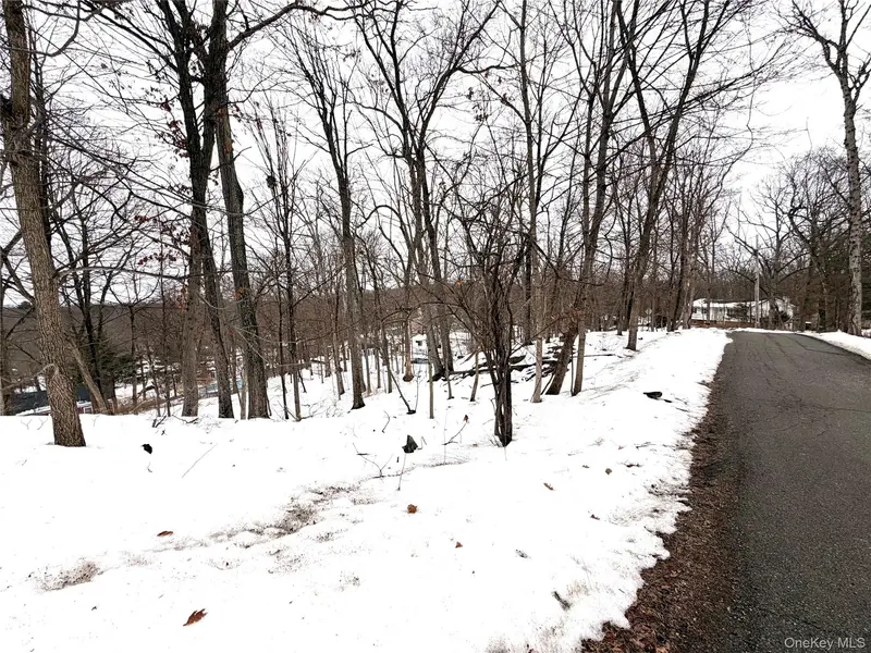 149 Sunset DR, Wappingers Falls, NY 12590