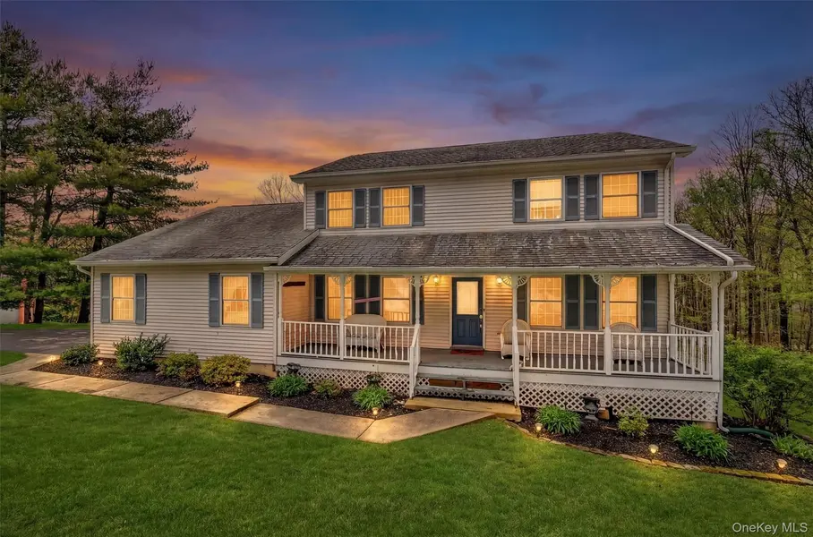 3 Tundra TER, Cornwall, NY 12518