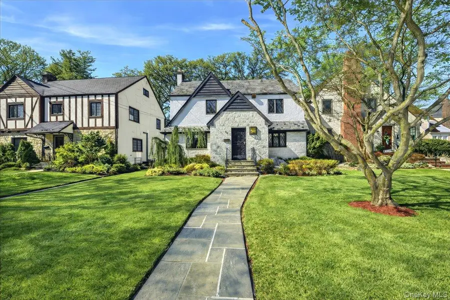 54 Vernon Pkwy, Mount Vernon, NY 10552
