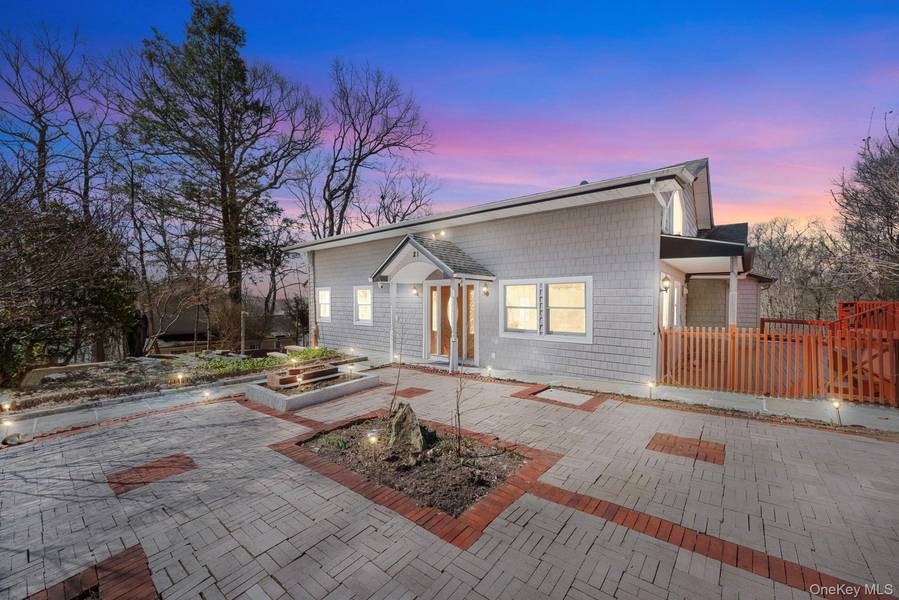 21 Jackson RD, Mahopac, NY 10541