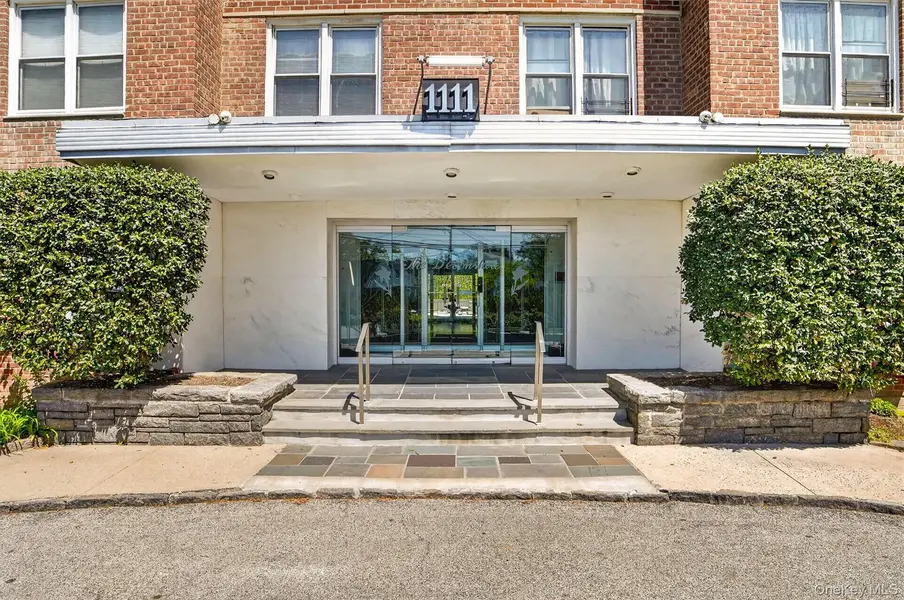 1111 Midland AVE #1B, Bronxville, NY 10708