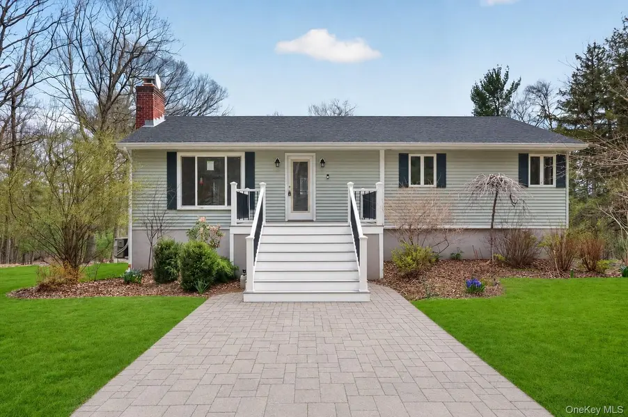 55 G Fischer RD, Olivebridge, NY 12461