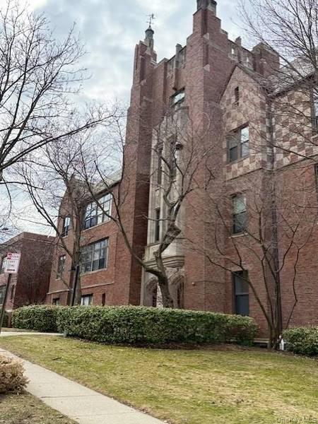 75 McKinley AVE #B3-4, White Plains, NY 10606