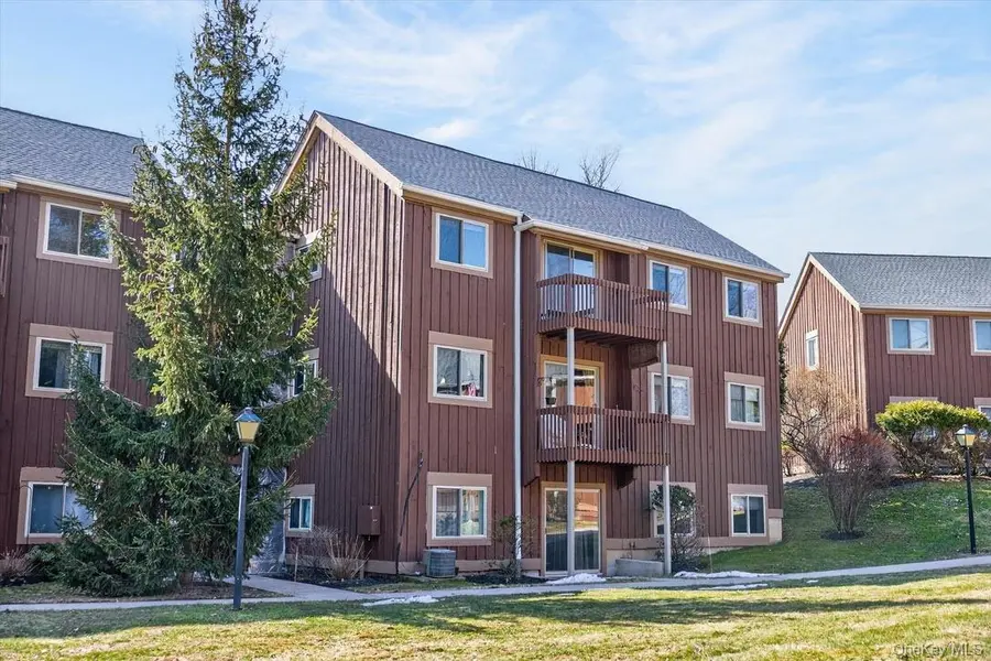 135 Sterling ST #135, Beacon, NY 12508