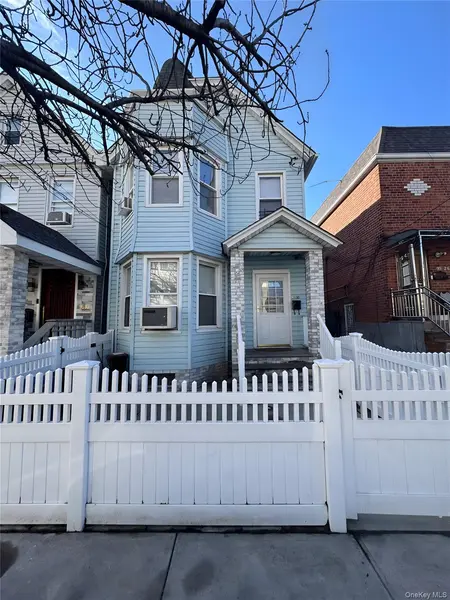 9530 117th ST, Richmond Hill S., NY 11419