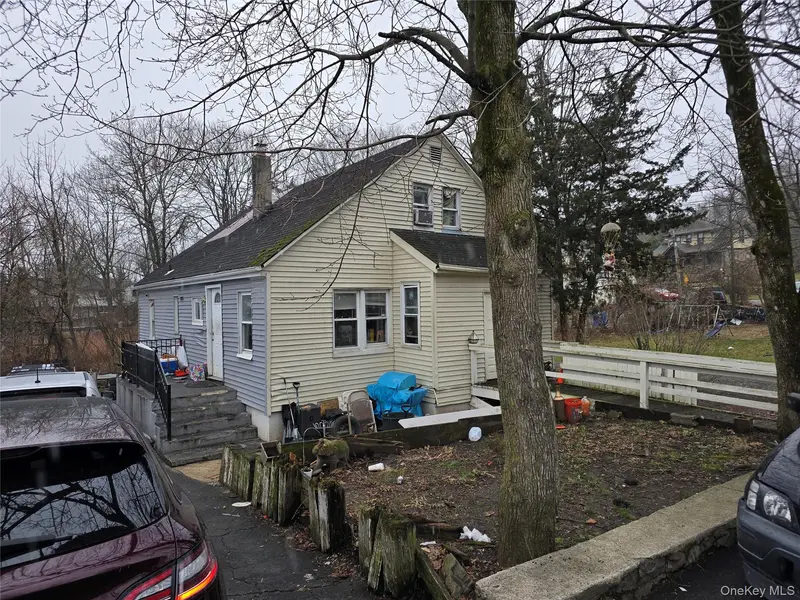 13 Waldron AVE, Nyack, NY 10960