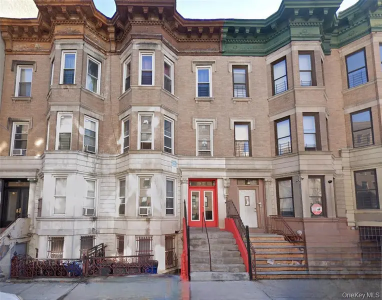 1552 Bryant AVE, Bronx, NY 10460