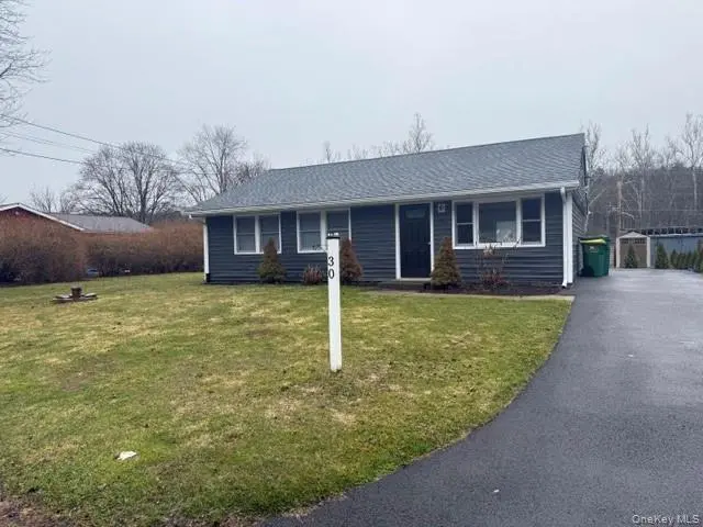 30 Melissa RD, Kingston, NY 12401