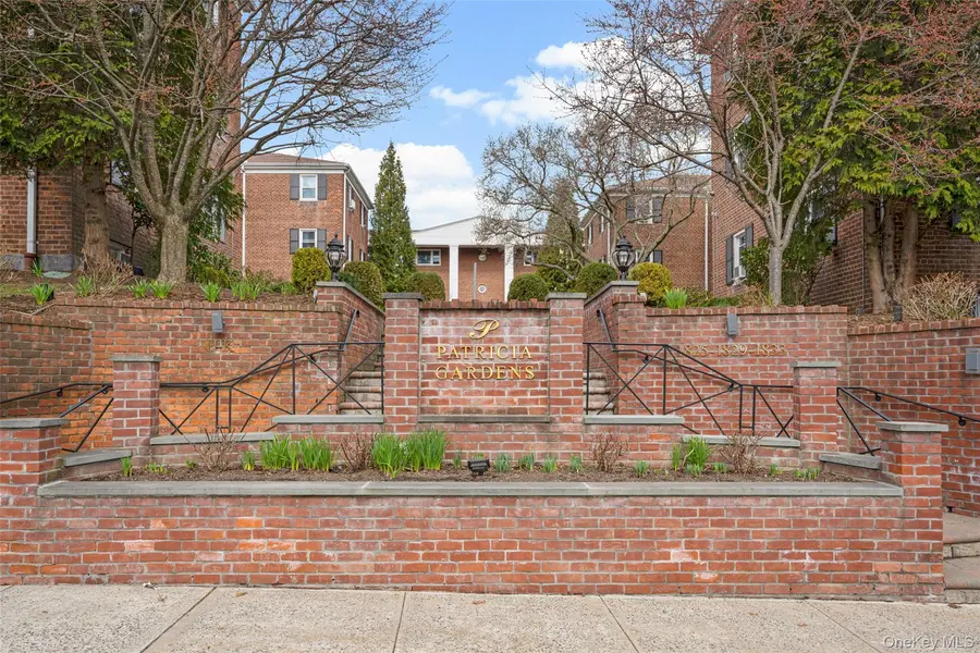 1825 Palmer AVE #2D, Larchmont, NY 10538