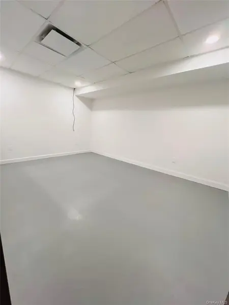 42-23 162nd ST, Flushing, NY 11358