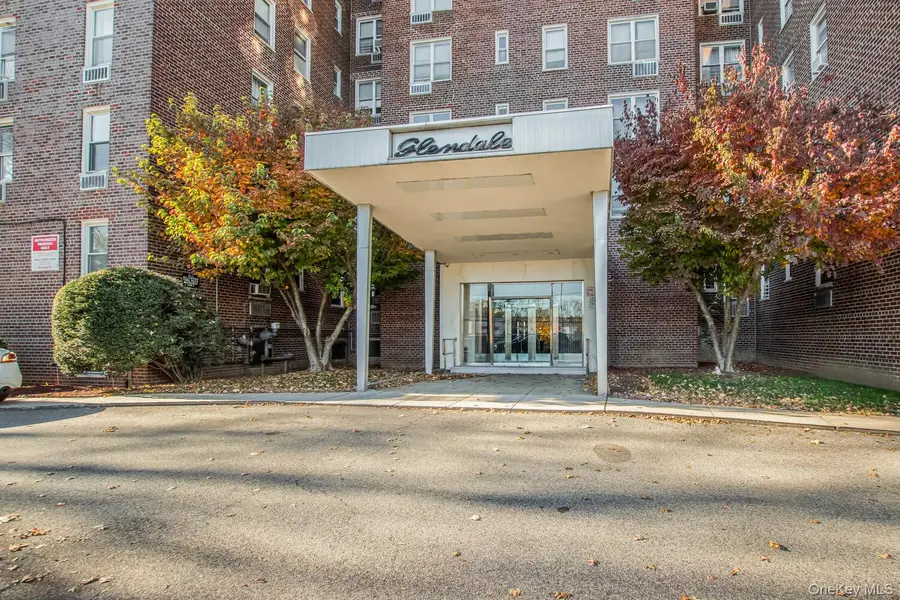 125 Bronx River RD #2C, Yonkers, NY 10704