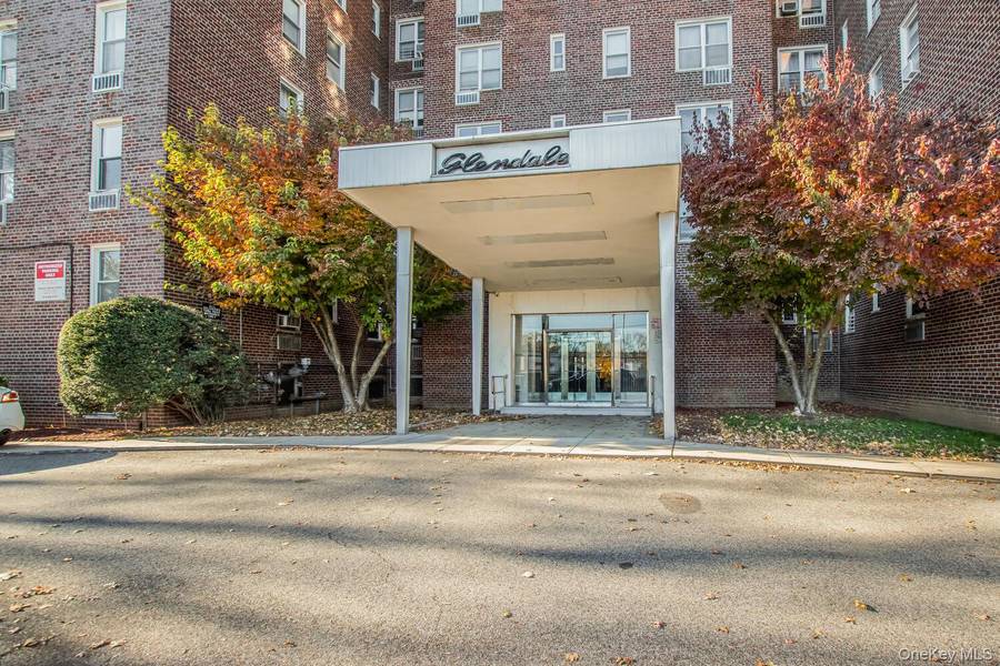 125 Bronx River RD #2C, Yonkers, NY 10704