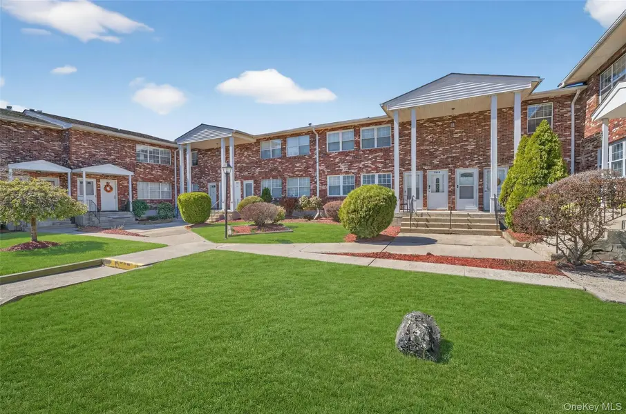 276 Temple Hill RD #2414, New Windsor, NY 12553