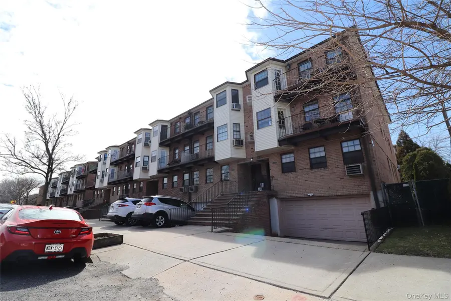 151-18 79th ST #2K2, Howard Beach, NY 11414