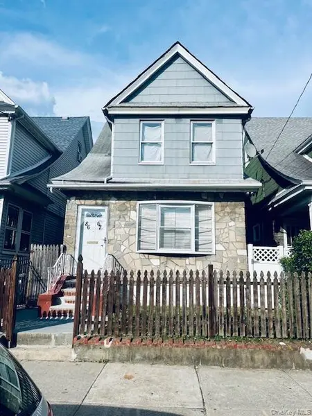 8667 108th ST, Richmond Hill North, NY 11418