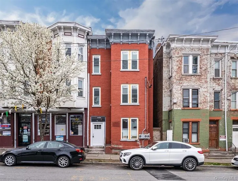 93 S Lander ST #2, Newburgh, NY 12550