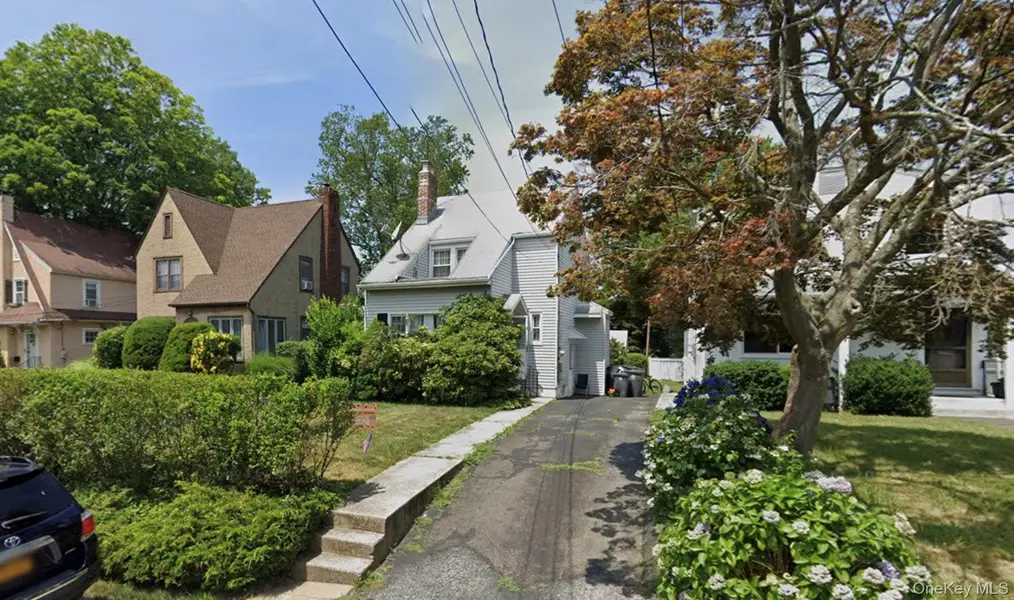 140 Grant AVE, White Plains, NY 10604