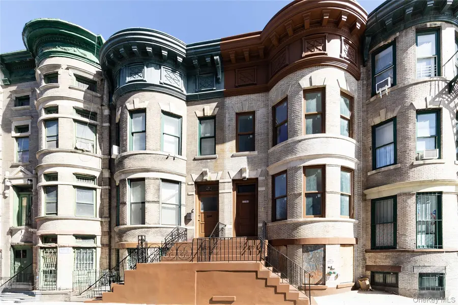 1102 Jackson AVE, Bronx, NY 10456
