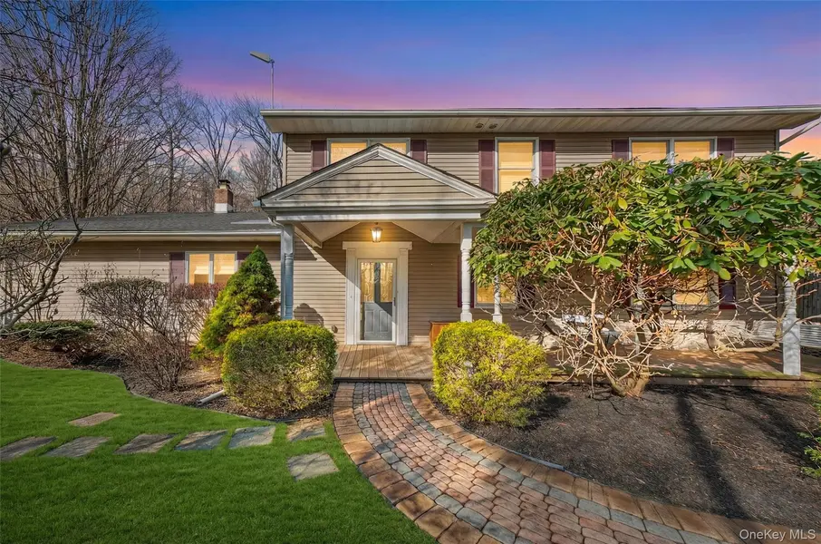 155 Roselawn RD, Highland Mills, NY 10930