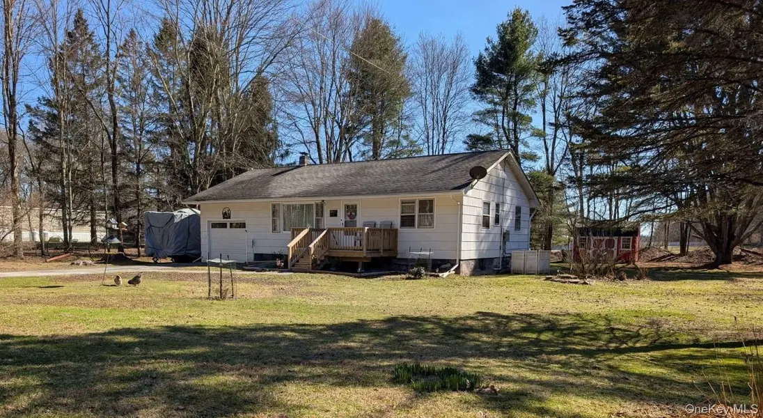 47 Forman RD, Cochecton, NY 12726