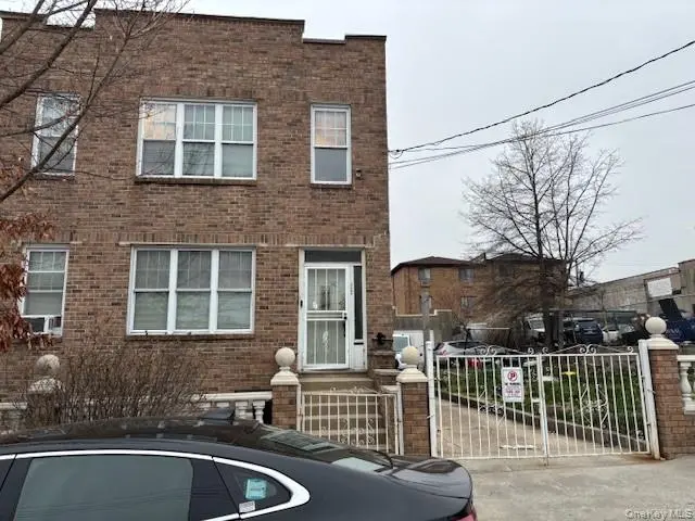 3243 Tenbroeck AVE, Bronx, NY 10469