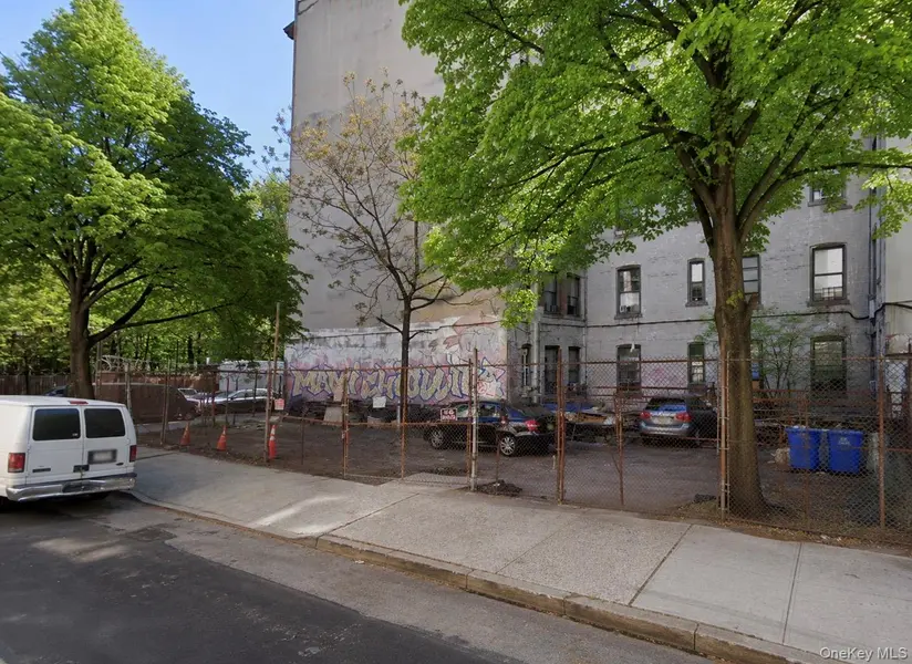 2146 Honeywell AVE, Bronx, NY 10460