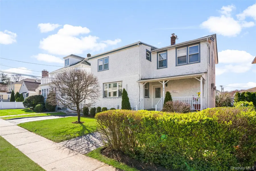 31 Elmwood AVE, West Harrison, NY 10604