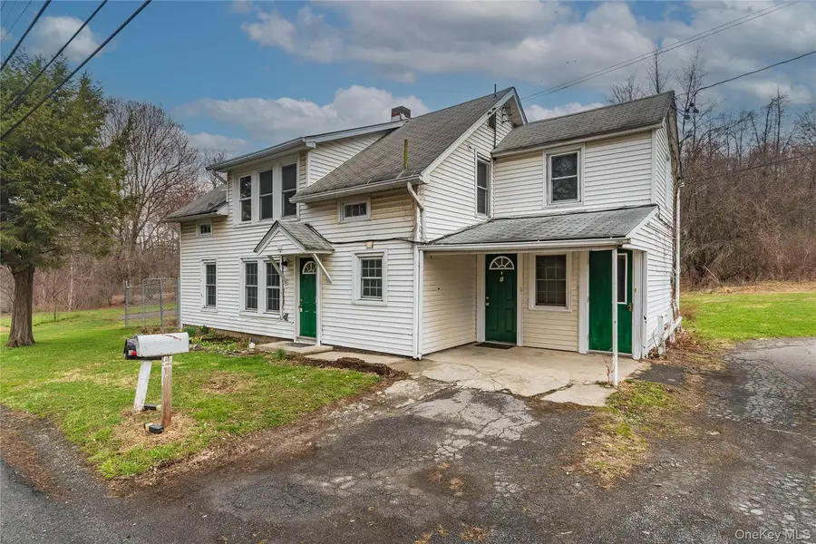 131 Station RD, New Paltz, NY 12528