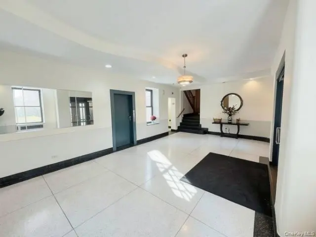 3017 Riverdale AVE #1F, Bronx, NY 10463