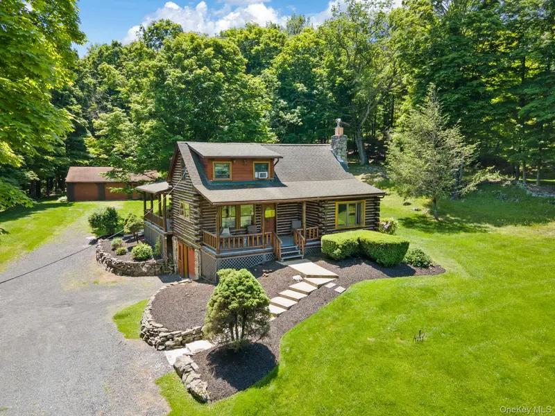 294 Comfort TRL, Montgomery, NY 12549