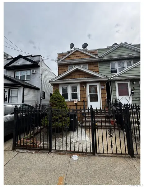 10440 89th AVE, Richmond Hill, NY 11418