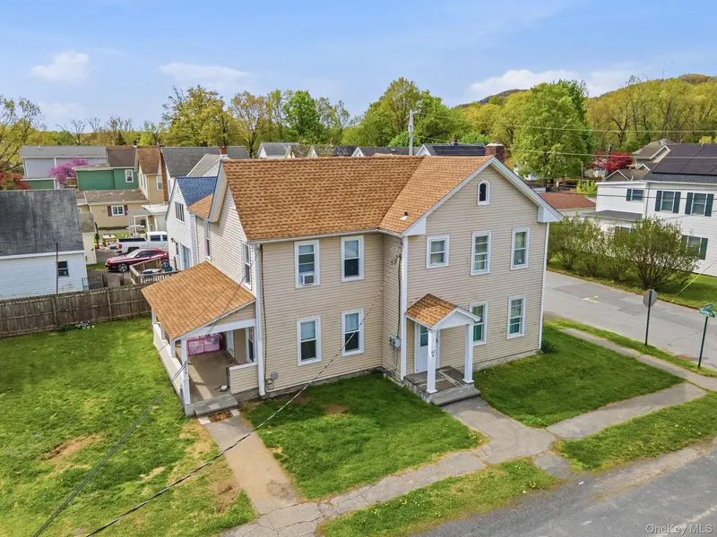 167 Salem ST, Port Ewen, NY 12429
