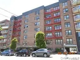 87-20 175 ST, Jamaica Estates, NY 11432