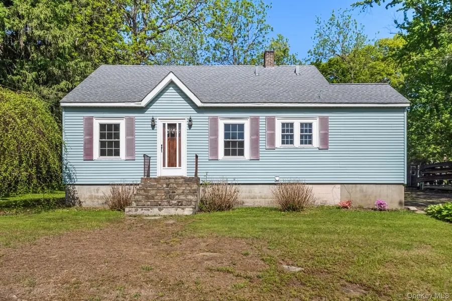 189 Lakeside RD, Newburgh, NY 12550