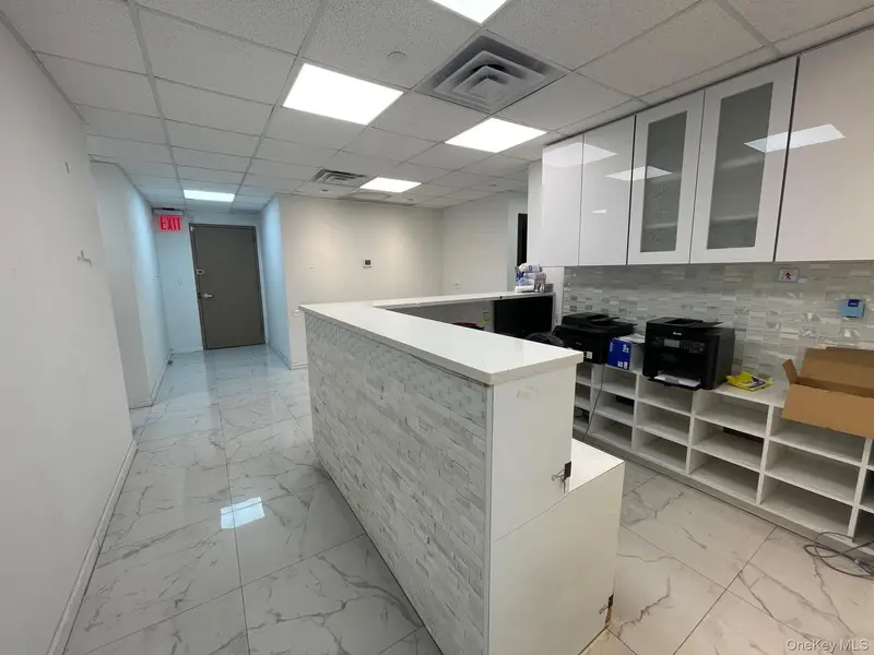 4142 College Point BLVD #2A, Flushing, NY 11355