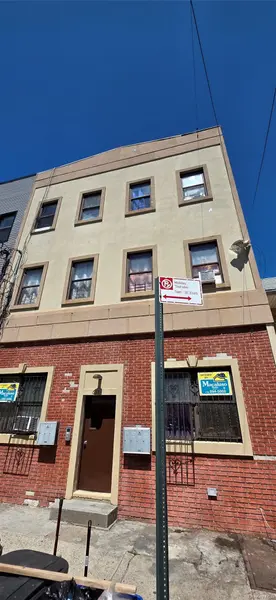 677 GLENMORE AVE, Brooklyn, NY 11207